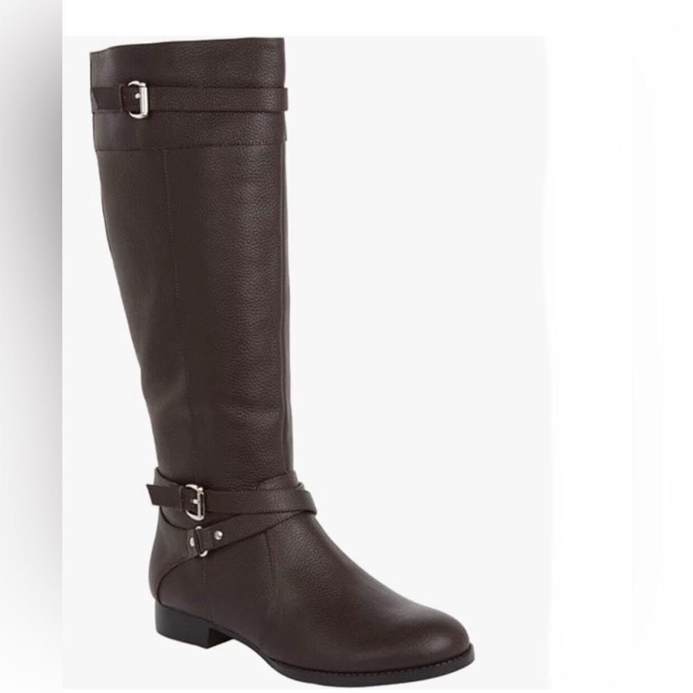 Comfortview Janis leather boots wide calf. Nearly new.